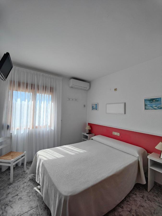 Hostal Las Dunas Cabo De Gata Exteriör bild