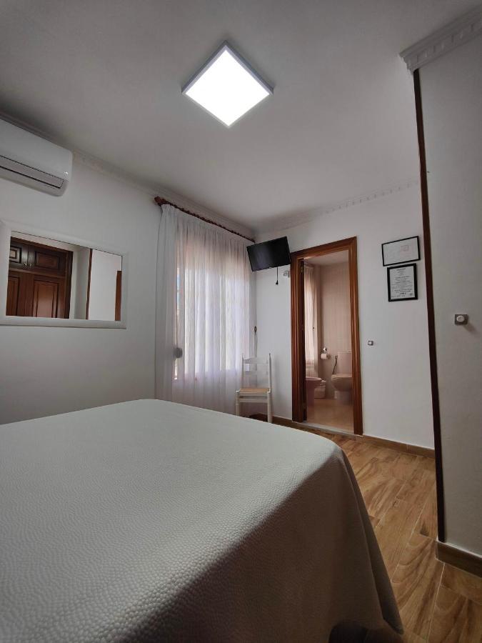 Hostal Las Dunas Cabo De Gata Exteriör bild