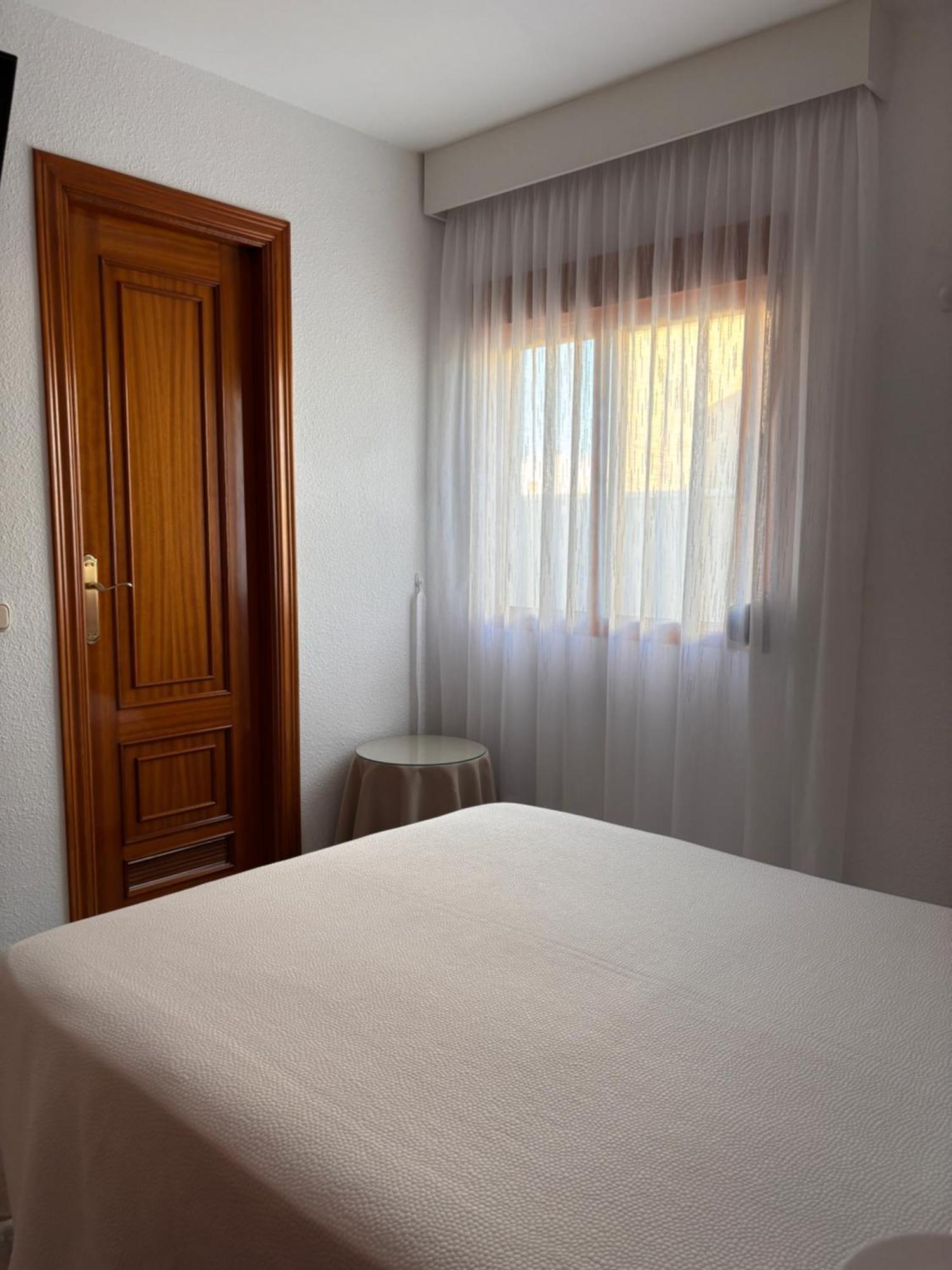 Hostal Las Dunas Cabo De Gata Exteriör bild