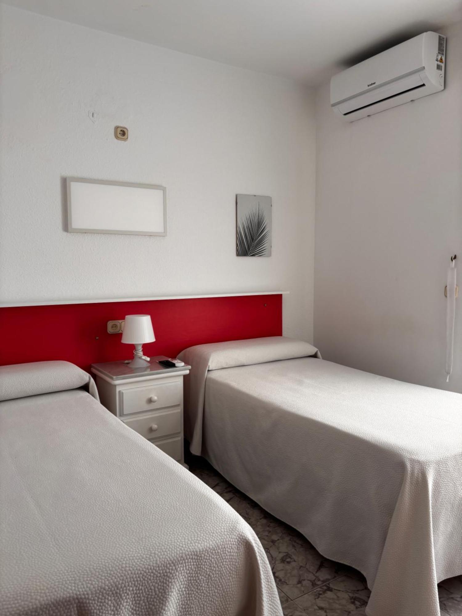 Hostal Las Dunas Cabo De Gata Exteriör bild
