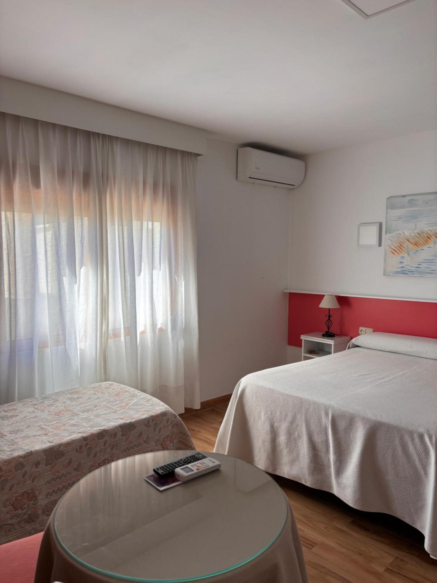 Hostal Las Dunas Cabo De Gata Exteriör bild